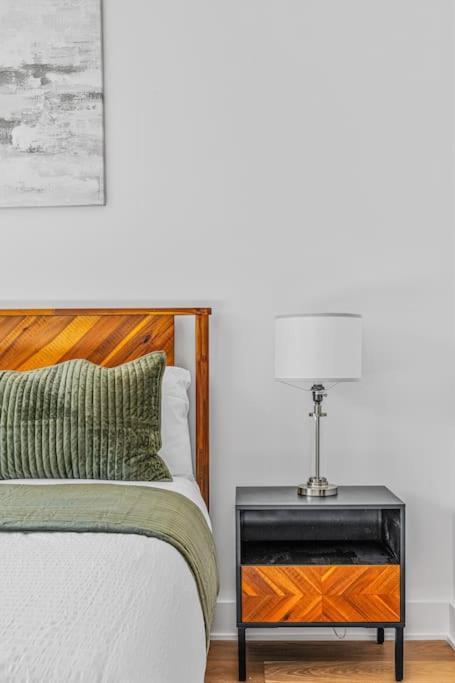 Modern 4br Retreat In Uptown! * Charlotte